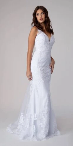 Eureka 9130 Mermaid Long Wedding DressAppliques(Mermaid Off White Long Wedding Dress With Appliques) -Dress Promotion Store 9130White 3 d77c479f 4fac 45f5 86f6 f831a7ba94dd