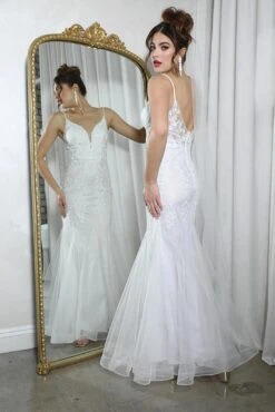 Eureka 9998 Fitted Mermaid Godet Silhouette Lace Embellished Gown(Eureka 9998 Fitted Mermaid Godet Silhouette Lace Embellished Gown) -Dress Promotion Store 9998 eureka fashion off white back