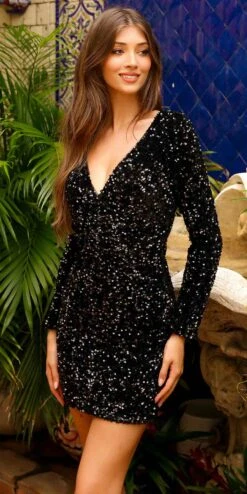 Amelia Couture BZ029S Short Fitted Long Sleeve Velvet/Sequin Cocktail Dress(Amelia Couture Bz029s Short Fitted Long Sleeve Velvet Sequin Cocktail Dress) -Dress Promotion Store BZ029SBLACK 2