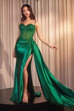 Ladivine CD868 Long Glamorous Lace Detailed Formal Gown Side Sash(Ladivine Cd868 Long Glamorous Lace Detailed Formal Gown Side Sash) -Dress Promotion Store CD868 ladivine emerald