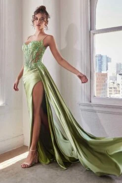 Ladivine CD868 Long Glamorous Lace Detailed Formal Gown Side Sash(Ladivine Cd868 Long Glamorous Lace Detailed Formal Gown Side Sash) -Dress Promotion Store CD868 ladivine greenary side