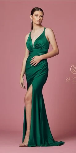 Nox Anabel E1035 Fitted Sheath Floor Length Evening Gown(Fitted Sheath Floor Length Evening Gown By Nox Anabel E1035) 28 Nox Anabel E1035 Fitted Sheath Floor Length Evening Gown(Fitted Sheath Floor Length Evening Gown By Nox Anabel E1035) -Dress Promotion Store E1035 EMERALDGREEN 42