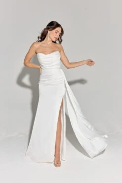 Eureka EK118 Side Sash Ruched Neckline Floor Length Strapless Gown(Eureka Ek118 Side Sash Ruched Neckline Floor Length Strapless Gown) -Dress Promotion Store EK118OFFWHITE