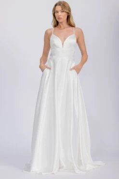 Eureka EK190 A-Line Bridal Satin Gown V-Neckline With Pockets(Eureka Ek190 A Line Bridal Satin Gown V Neckline With Pockets)