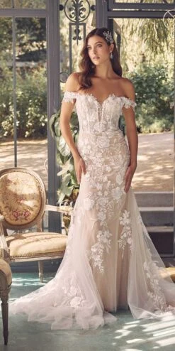 Nox Anabel JE974 Long Off Shoulder Fitted Embroidered Wedding Gown(Nox Anabel Je974 Long Off Shoulder Fitted Embroidered Wedding Gown)