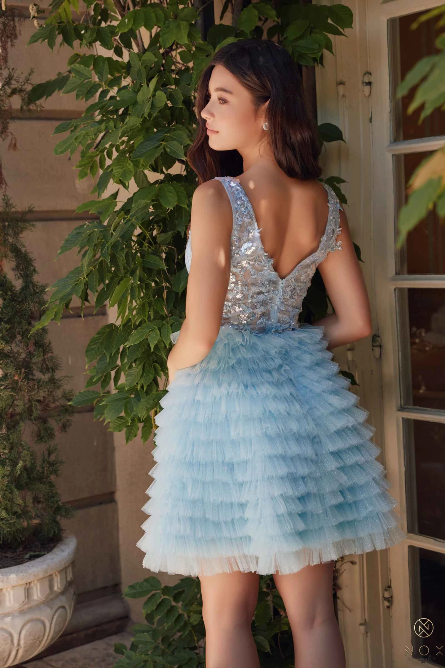 Nox Anabel R883 Dress V-Neck A-Line Tiered Ruffled Skirt(Nox Anabel R883 Dress V Neck A Line Tiered Ruffled Skirt) 4 Nox Anabel R883 Dress V-Neck A-Line Tiered Ruffled Skirt(Nox Anabel R883 Dress V Neck A Line Tiered Ruffled Skirt) - Image 2