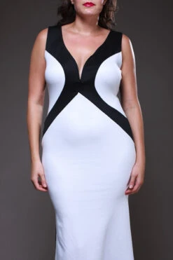 Fitted Black/Ivory Two Tone Maxi Dress V Neck Tank Straps(Fitted Black Ivory Two Tone Maxi Dress V Neck Tank Straps) -Dress Promotion Store yhst 94935736666794 2455 195541127